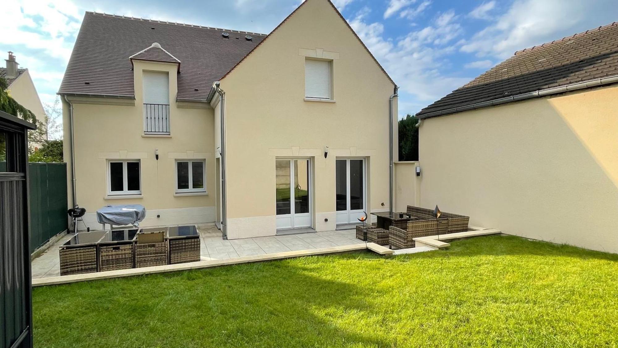 Chambre Serenite Dans Maison Au Calme Compiegne Ngoại thất bức ảnh